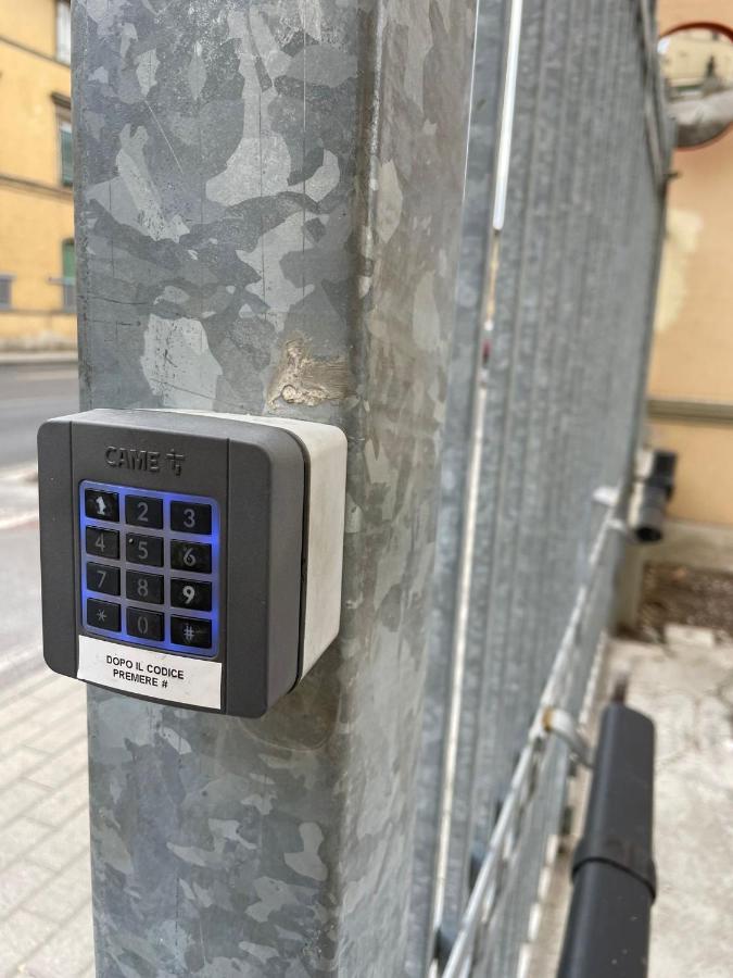 La Finestra Sul Viale Ξενοδοχείο Πίζα Εξωτερικό φωτογραφία